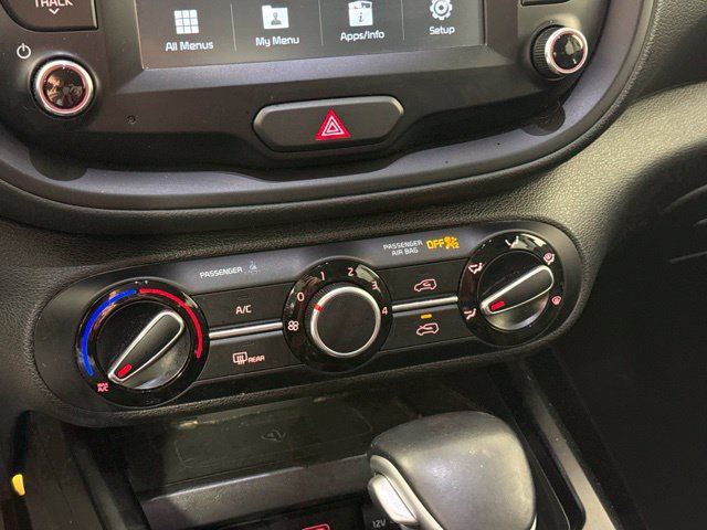 Used 2020 Kia Soul GT-Line w/ GT 2.0L Power Sunroof Package FWD image 24