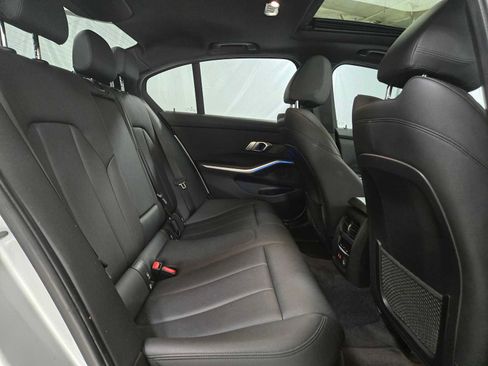 Used 2019 BMW 330i xDrive Sedan w/ Convenience Package AWD/4WD image 12