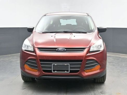 Used 2016 Ford Escape S FWD image 3