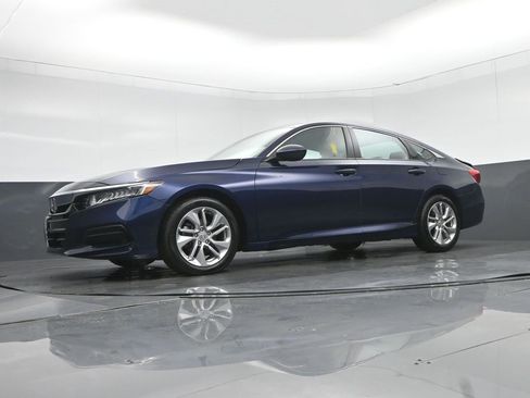Used 2018 Honda Accord LX image 51
