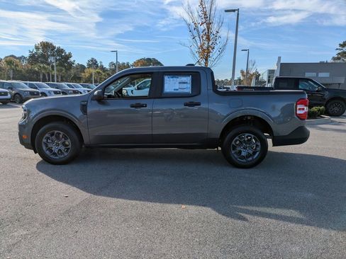 New 2025 Ford Maverick XLT image 7
