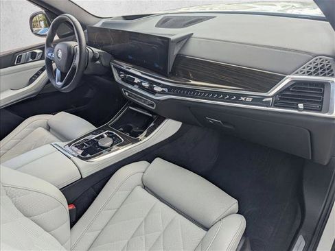Certified 2024 BMW X5 xDrive40i w/ Premium Package image 23