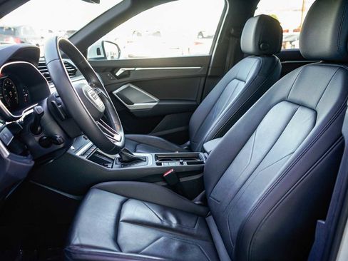 Used 2023 Audi Q3 2.0T Premium Plus w/ Premium Plus Package image 17