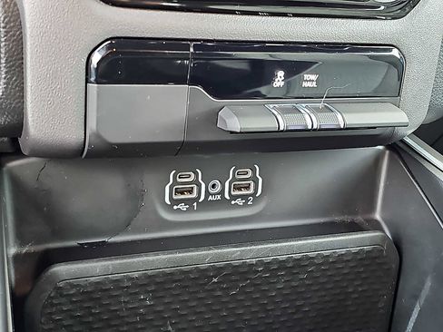 Used 2023 RAM 1500 Big Horn image 23