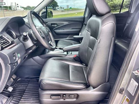 Certified 2023 Honda Ridgeline RTL image 11