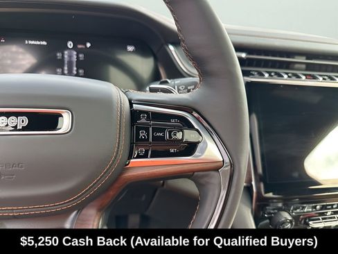 New 2025 Jeep Grand Cherokee Summit w/ Obsidian Package AWD/4WD image 32
