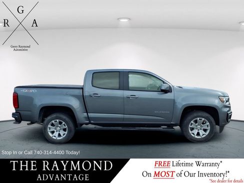 Used 2022 Chevrolet Colorado LT w/ Luxury Package AWD/4WD image 2
