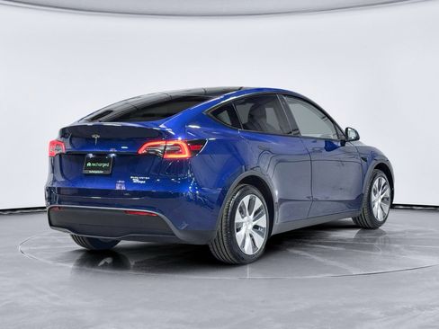 Used 2020 Tesla Model Y Long Range AWD/4WD image 3