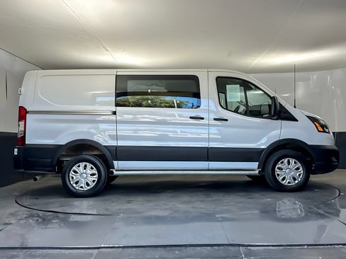 Used 2024 Ford Transit 250 Low Roof w/ Exterior Upgrade Package RWD image 2