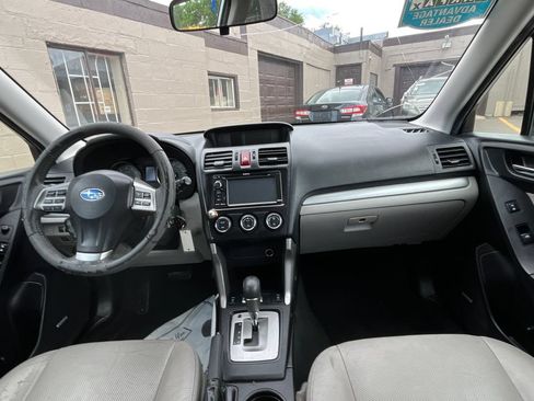 Used 2015 Subaru Forester 2.5i Limited AWD/4WD image 17