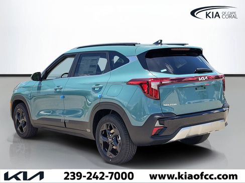 New 2026 Kia Seltos EX FWD image 4
