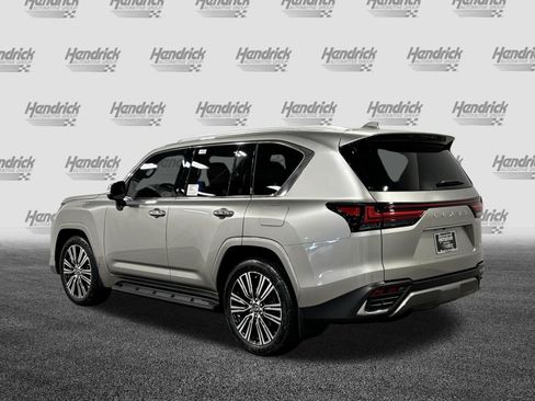 New 2026 Lexus LX 600 4WD w/ Luxury Package image 7