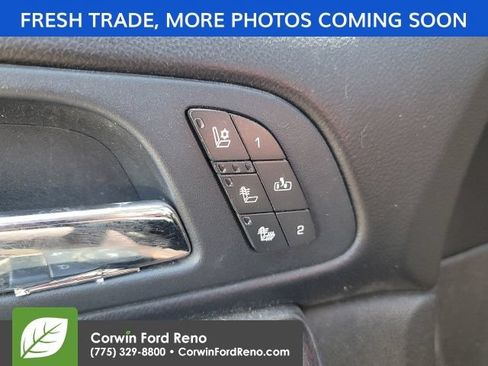 Used 2011 GMC Sierra 2500 Denali w/ Suspension Package, Off-Road AWD/4WD image 13
