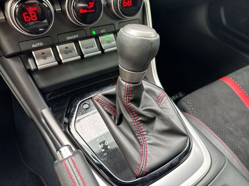 Used 2024 Subaru BRZ Limited RWD image 17
