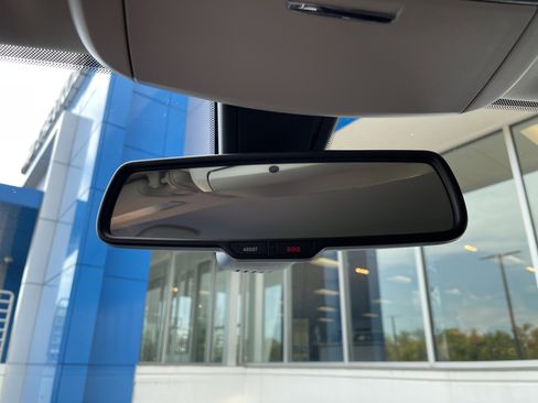 Used 2022 Chrysler 300 Touring image 23