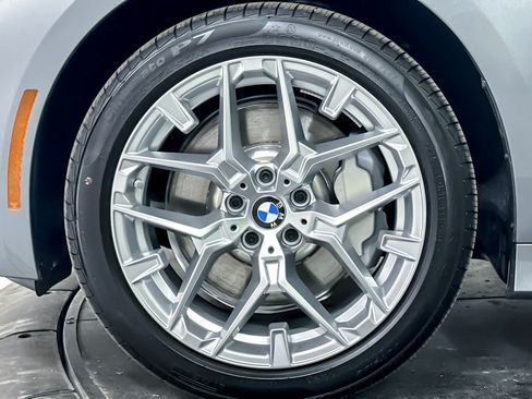 Used 2026 BMW 330i Sedan w/ Convenience Package RWD image 24