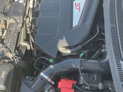 Used 2015 Ford Fiesta ST FWD image 19