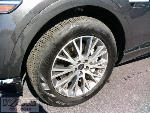 Used 2025 Genesis GV80 2.5T Standard image 10