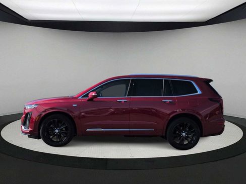 Used 2024 Cadillac XT6 Premium Luxury w/ Technology Package AWD/4WD image 5