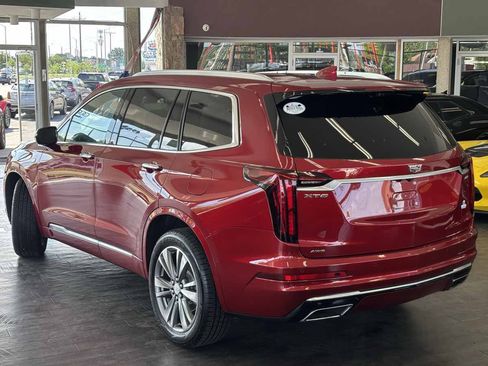 Used 2021 Cadillac XT6 Premium Luxury AWD/4WD image 13
