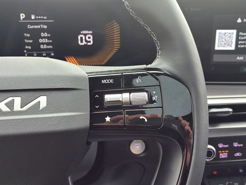 New 2026 Kia Sorento S w/ S Panoramic Sunroof Package image 25