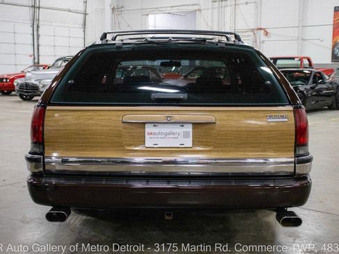 Used 1996 Buick Roadmaster Estate image 6