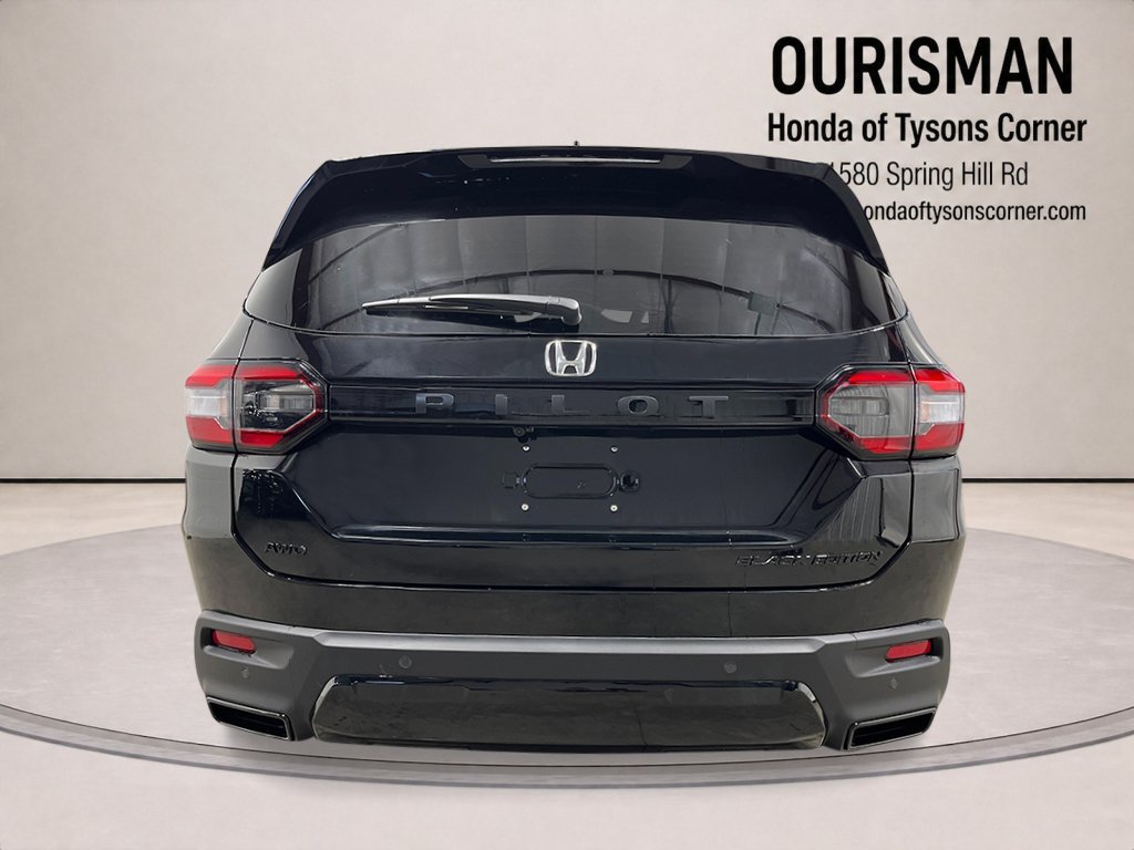 New 2026 Honda Pilot Black Edition image 4
