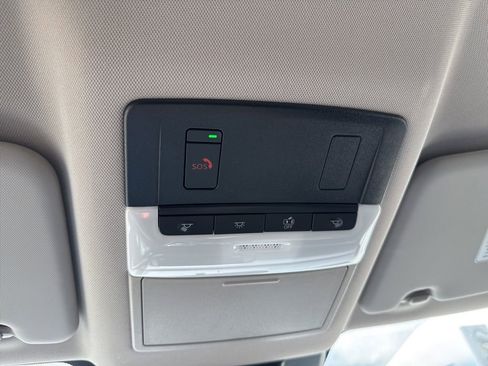 New 2026 Nissan Rogue SV AWD/4WD image 17