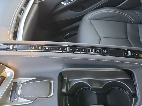 Used 2024 Chevrolet Corvette Stingray Coupe w/ Battery Protection Package image 16