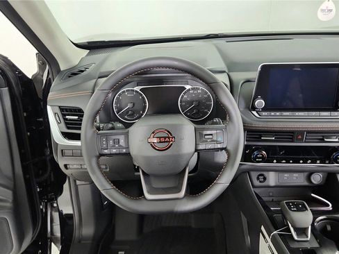 Certified 2025 Nissan Rogue SV w/ Rock Creek Premium Package image 18