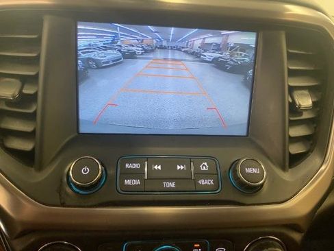 Used 2017 GMC Acadia SLT image 20