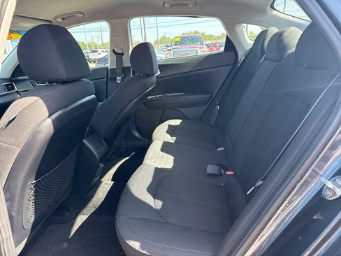 Used 2020 Kia Optima LX FWD image 13