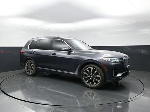 Used 2020 BMW X7 xDrive40i w/ Premium Package AWD/4WD image 1