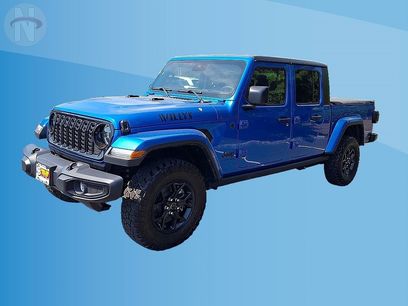 Used 2025 Jeep Gladiator Sport