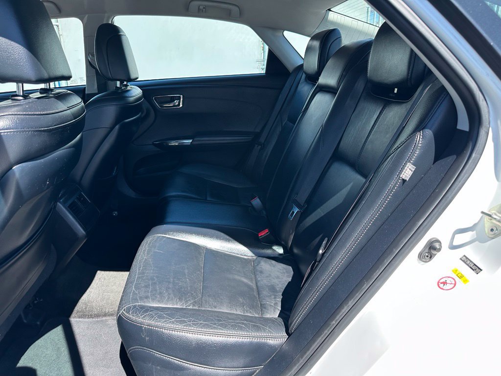Used 2018 Toyota Avalon XLE w/ Preferred Accessory Package FWD image 7
