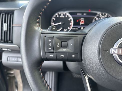 Used 2024 Nissan Pathfinder Rock Creek AWD/4WD image 18