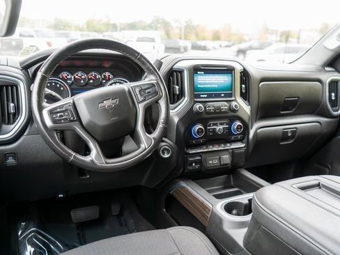 Used 2021 Chevrolet Silverado 1500 RST w/ Bed Protection Package image 14
