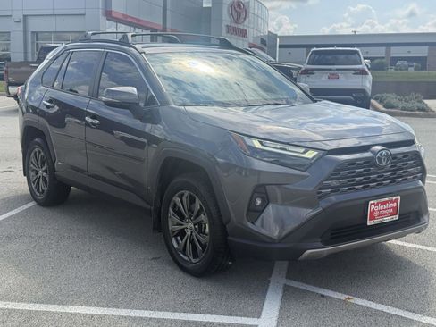 Used 2022 Toyota RAV4 Limited AWD/4WD image 1