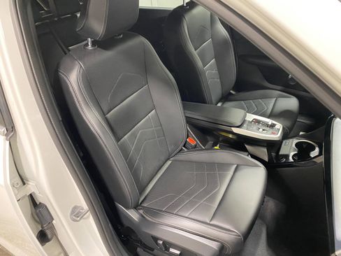 Used 2025 BMW X1 xDrive28i w/ Technology Package image 14