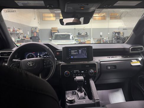 New 2025 Toyota Tacoma TRD Off-Road image 25