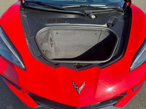 Used 2023 Chevrolet Corvette Stingray Premium Cpe w/ Z51 Performance Package image 18