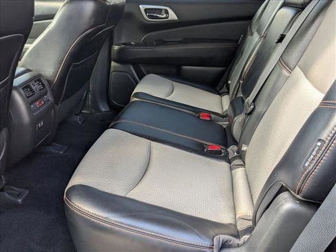 Used 2019 Nissan Pathfinder SV w/ Rock Creek Edition image 18