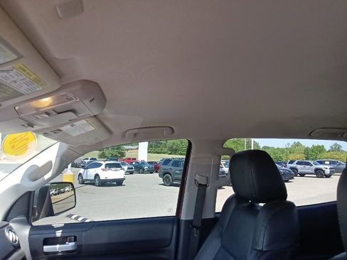 Used 2020 Toyota Tundra SR5 w/ SR5 Leather Package AWD/4WD image 14