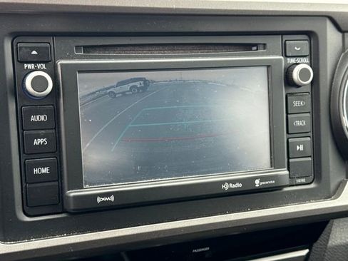 Used 2017 Toyota Tacoma SR5 w/ Tow Package image 28