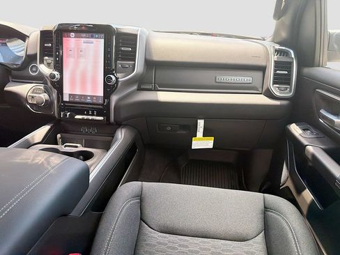 New 2026 RAM 1500 Big Horn AWD/4WD image 17