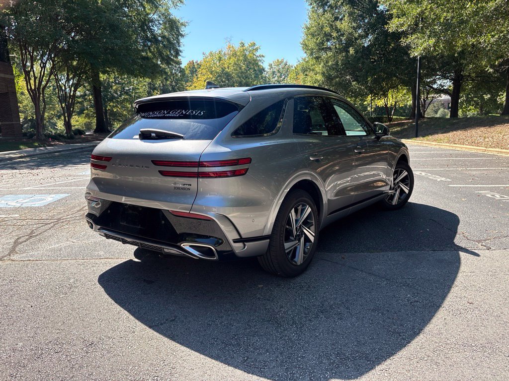 Certified 2026 Genesis GV70 3.5T Sport Advanced AWD/4WD image 4