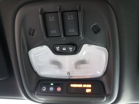 New 2025 Chevrolet Colorado Z71 w/ Technology Package image 15