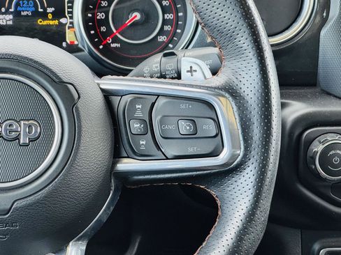 Used 2021 Jeep Wrangler Unlimited Rubicon w/ Trailer Tow Package image 18