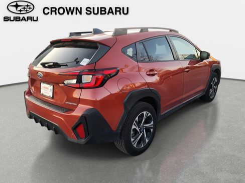 Used 2024 Subaru Crosstrek 2.0i Premium image 5