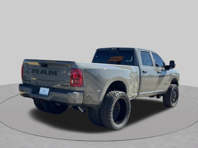 New 2027 RAM 3500 Big Horn AWD/4WD image 4